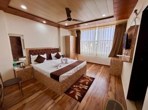 Govindam Royal Stay